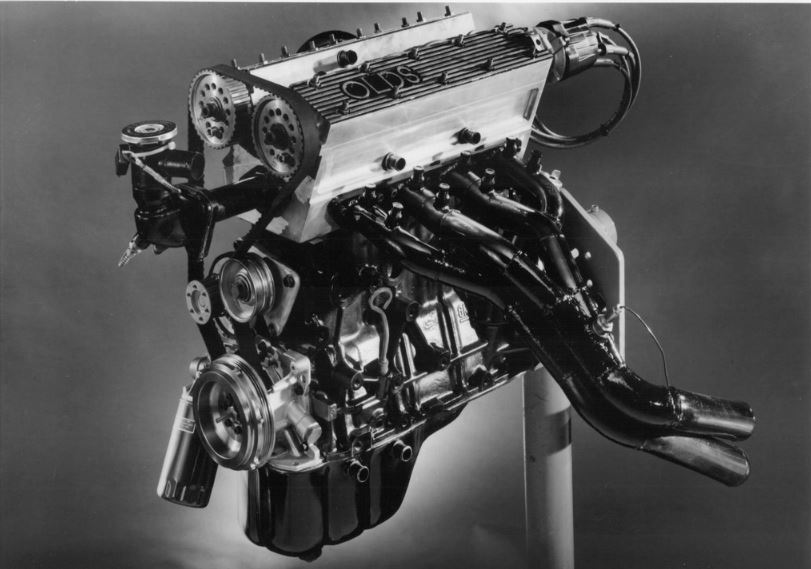engine olds development.JPG