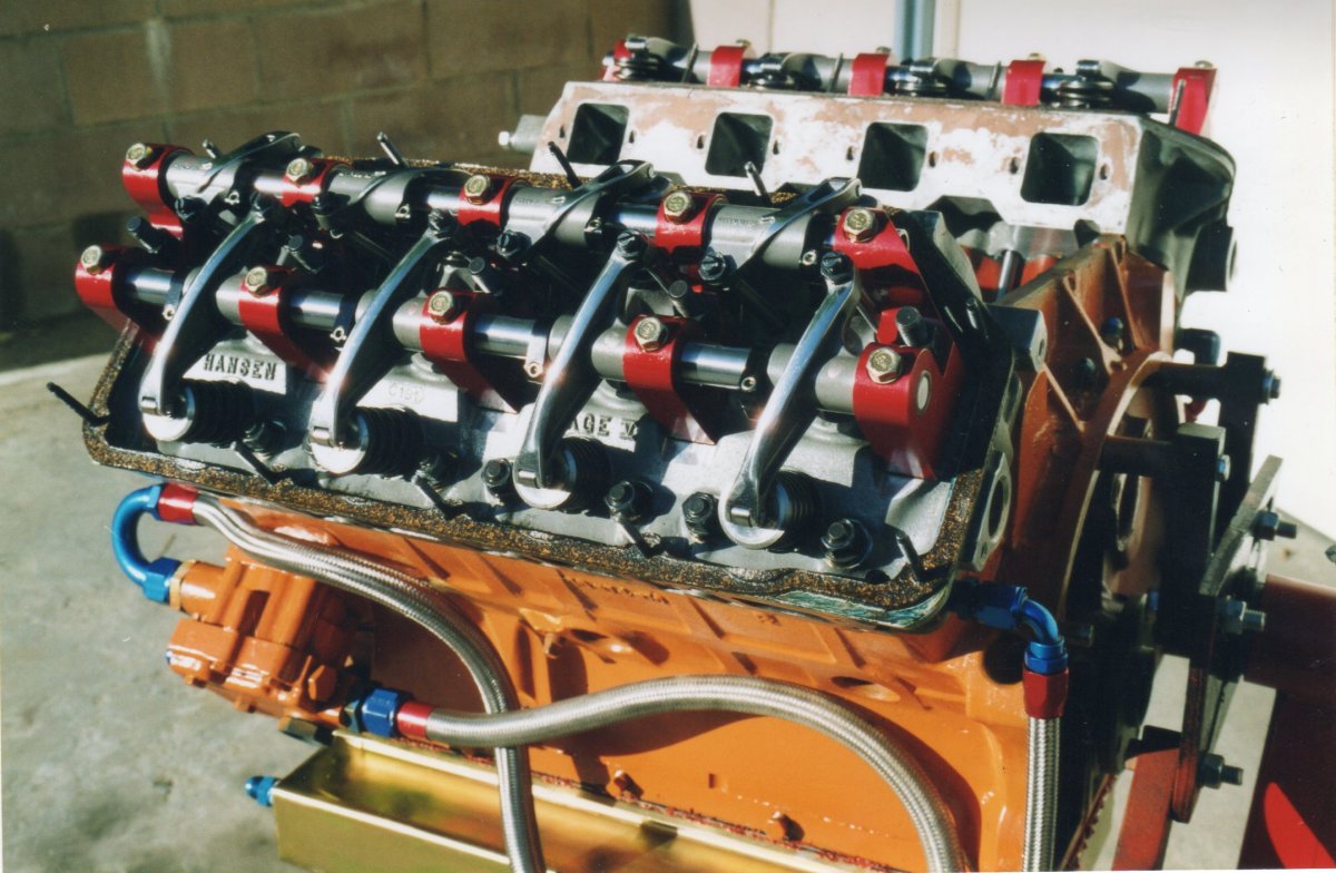 Engine on stand20200418_18320042.jpg