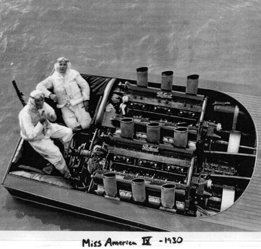 engine packards.jpg
