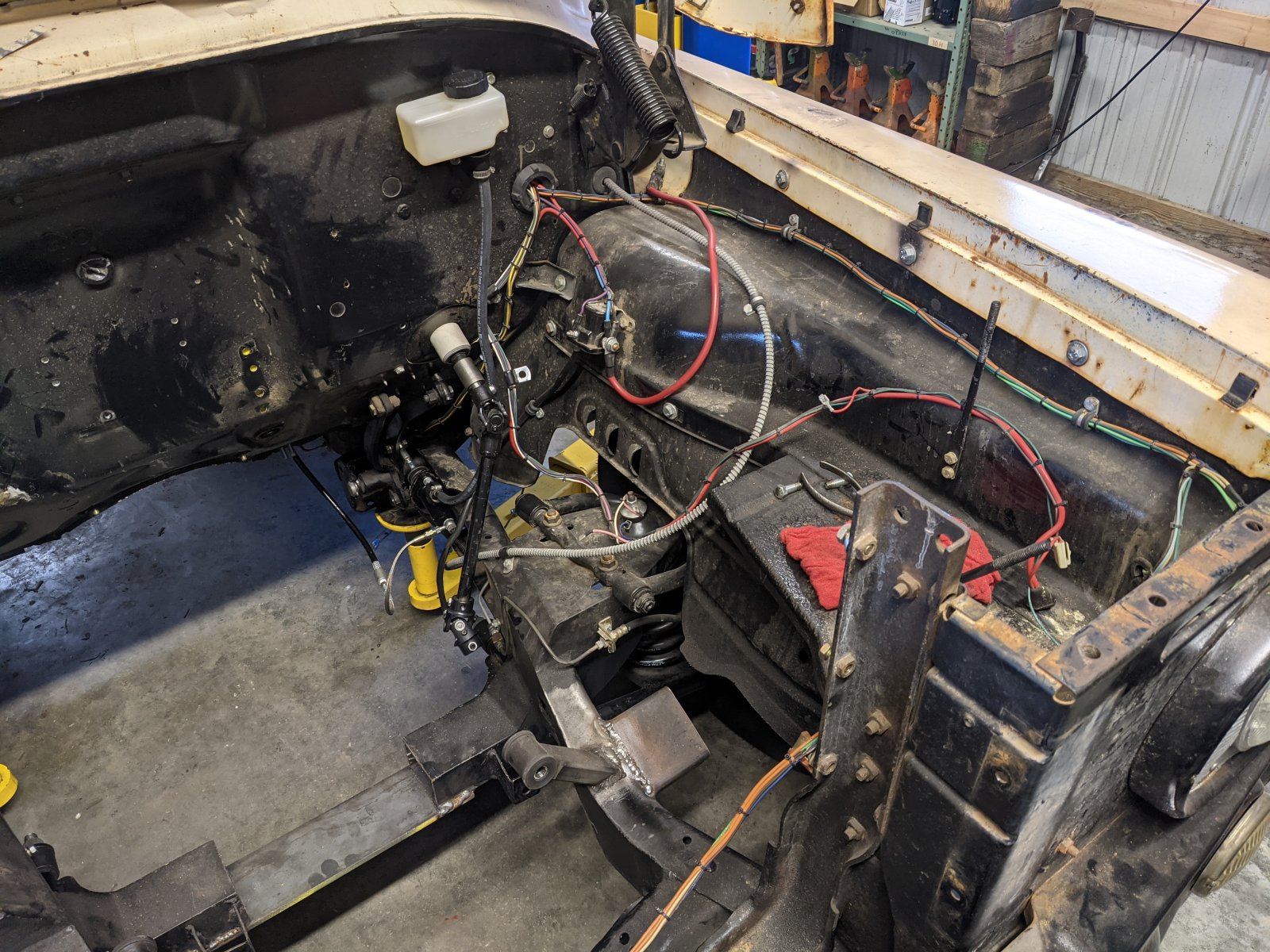 EngineBay2.jpg