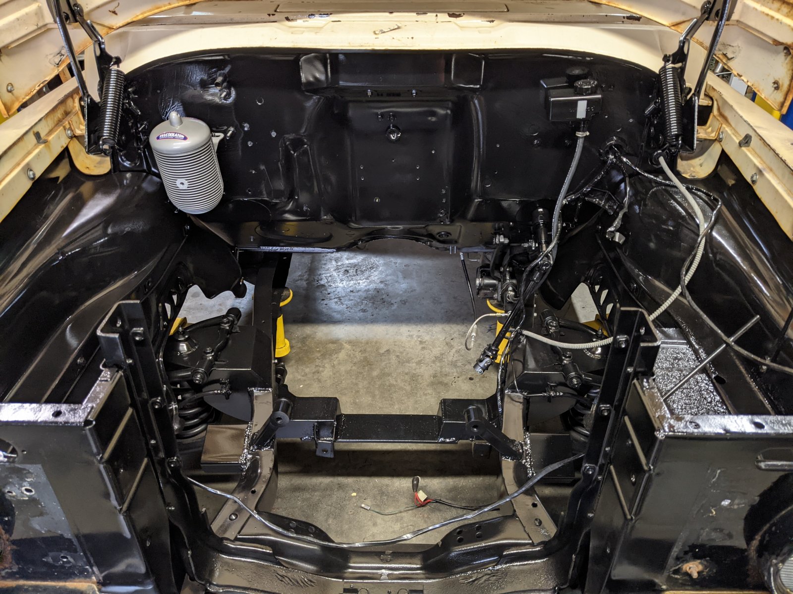 EngineBay6.jpg