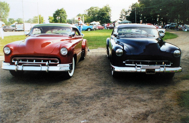 Ernst Twins_01.jpg