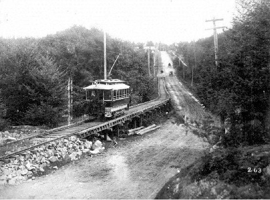 Esquimalt Streetcar 1892.jpg