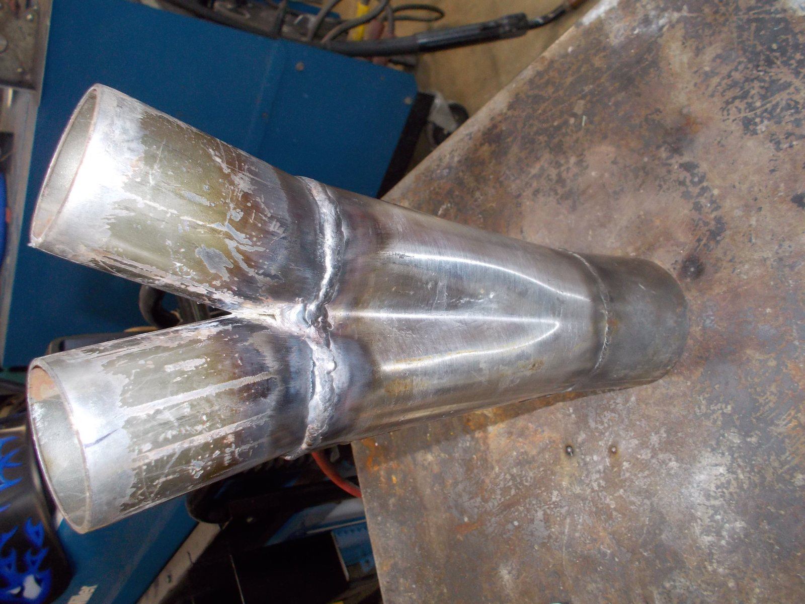 exhaust 22.JPG