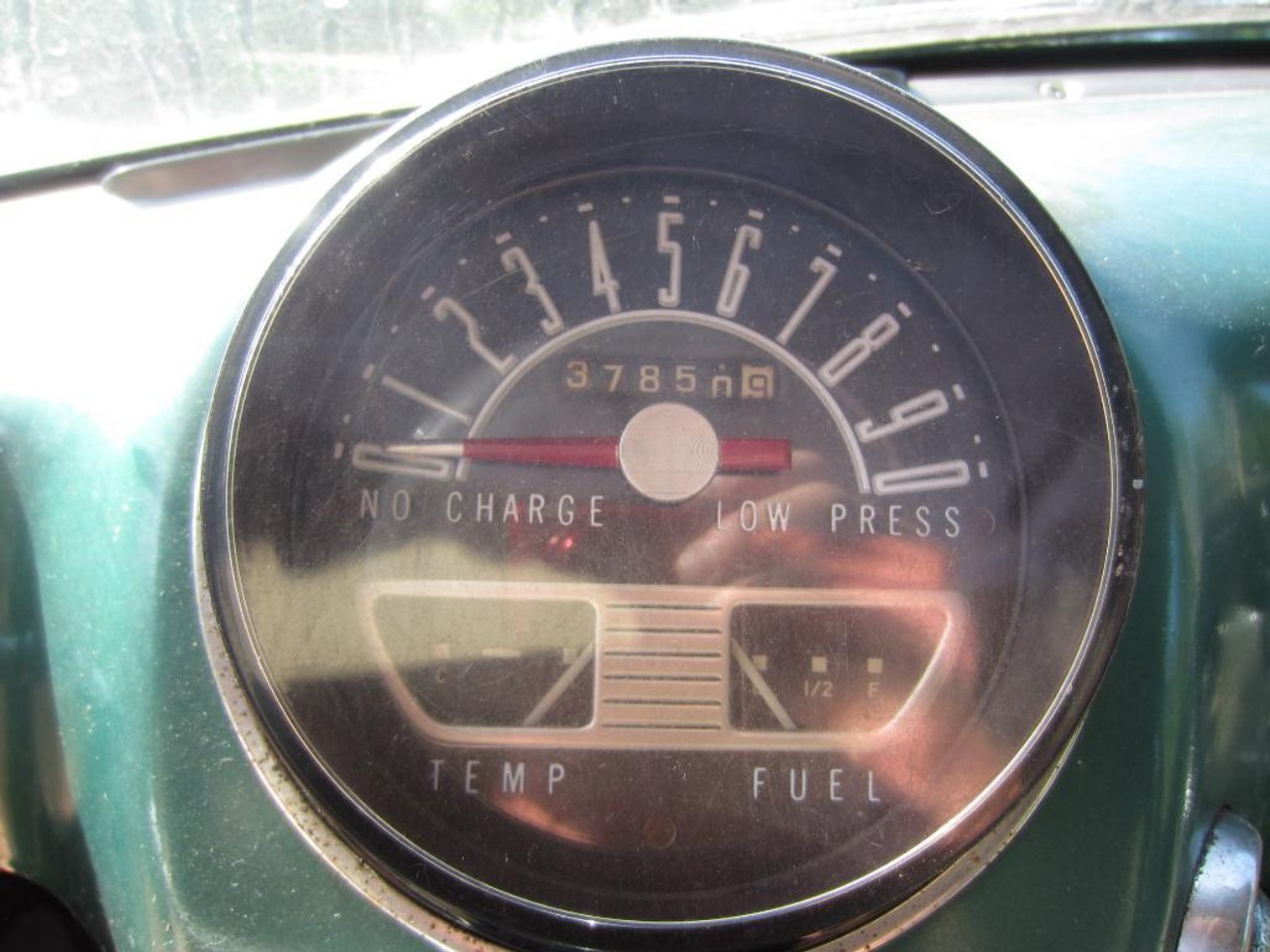 EY3841~1.JPG