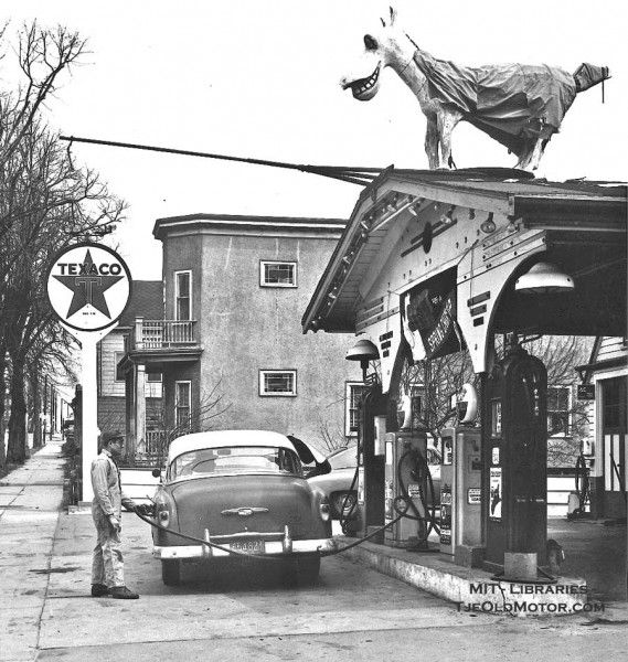 f0fd44fcc906dc2b47482ce702405f16--old-gas-stations-car-dealers.jpg