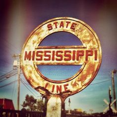 f7c0b0d378ee5c97636cb1b8aa0edf27--mississippi-delta-old-signs.jpg