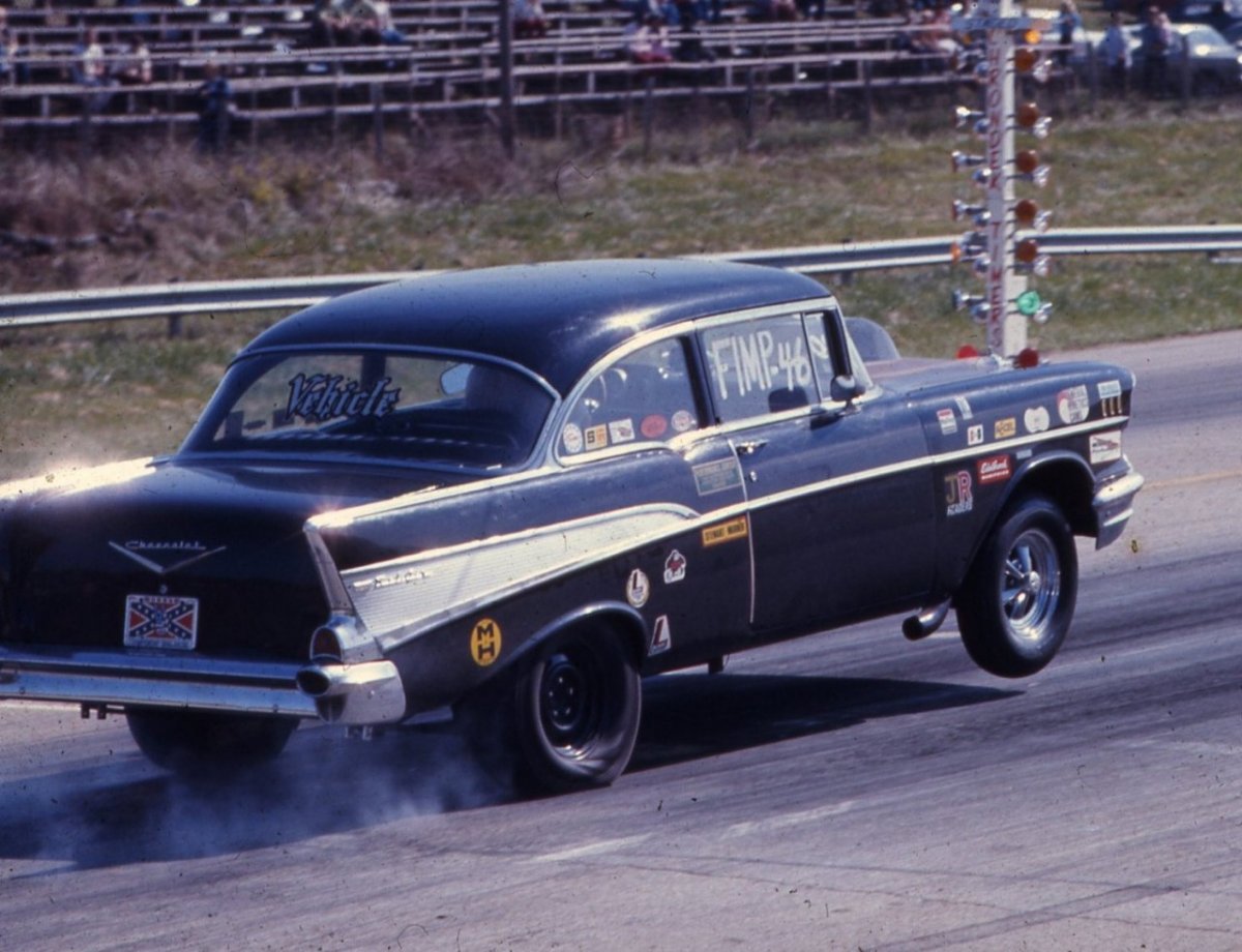 f_mp_1957_bel_air.jpg