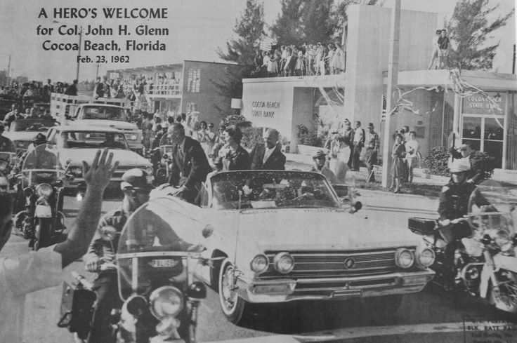 fe9435ad3a72b4348668b4ba4741c8bf--john-glenn-the-friendship.jpg