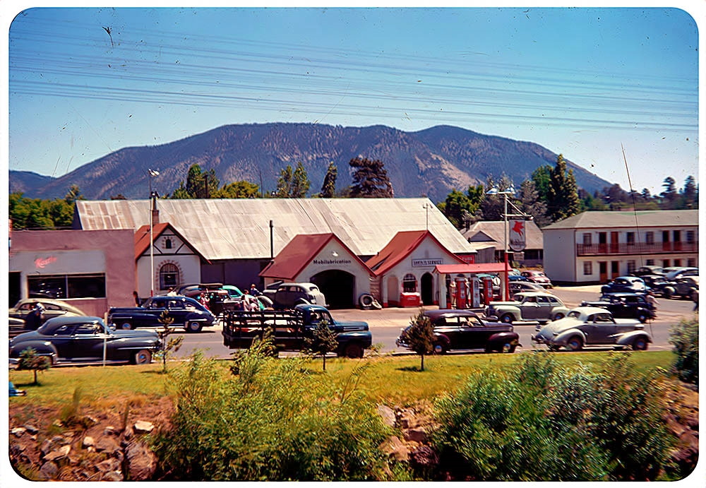 Flagstaff, Arizona and Mobil Gas, 1952.jpg