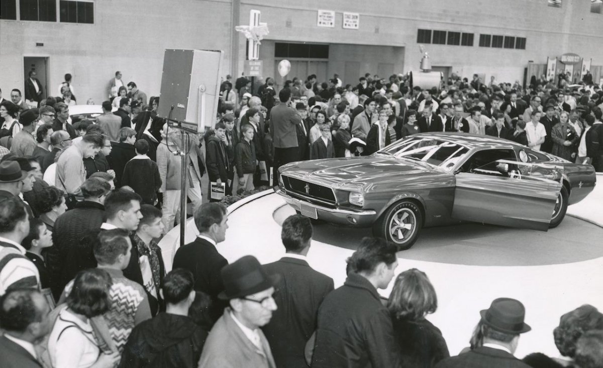 ford-mustang-mach-1-show-car-1967-detroit-auto-show-photo-381615-s-1280x782.jpg