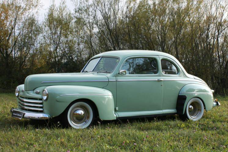 ford_coupe_1946_mintgruen_1.jpg