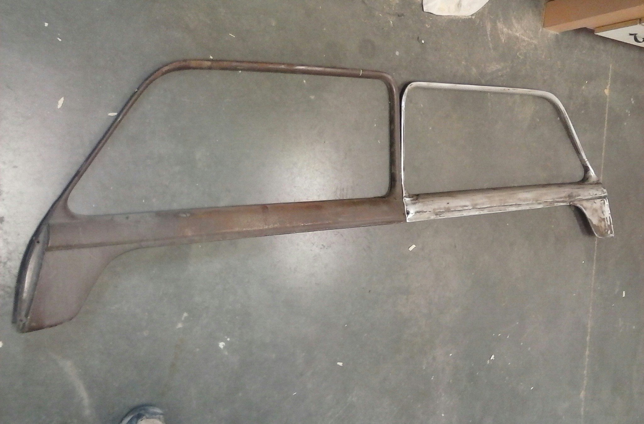 fordframe2.jpg