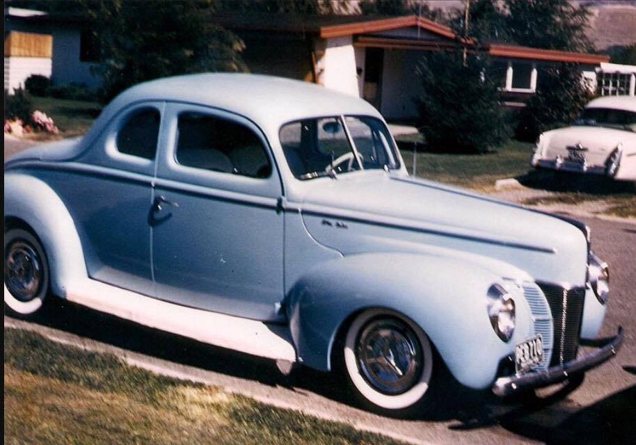 Four Door Freddy's 40 c.jpg