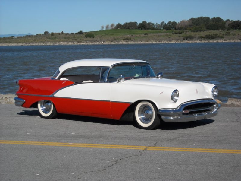 Frank Livingston's '56 Oldsmobile (2).jpg