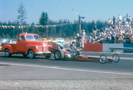 Frank Rupert in the Eagle Electric car.jpg