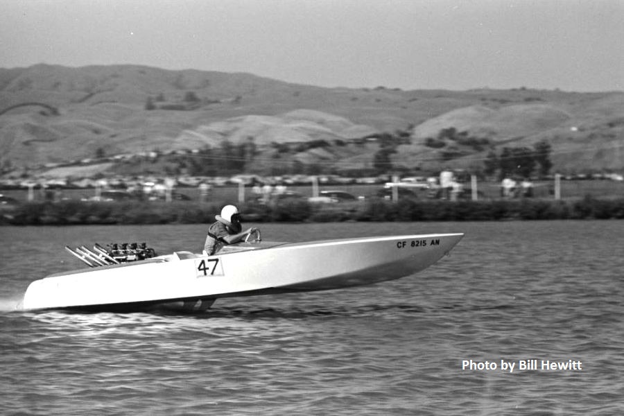 Fremont Boat Drags - 1961 by Bill Hewitt (7).JPG