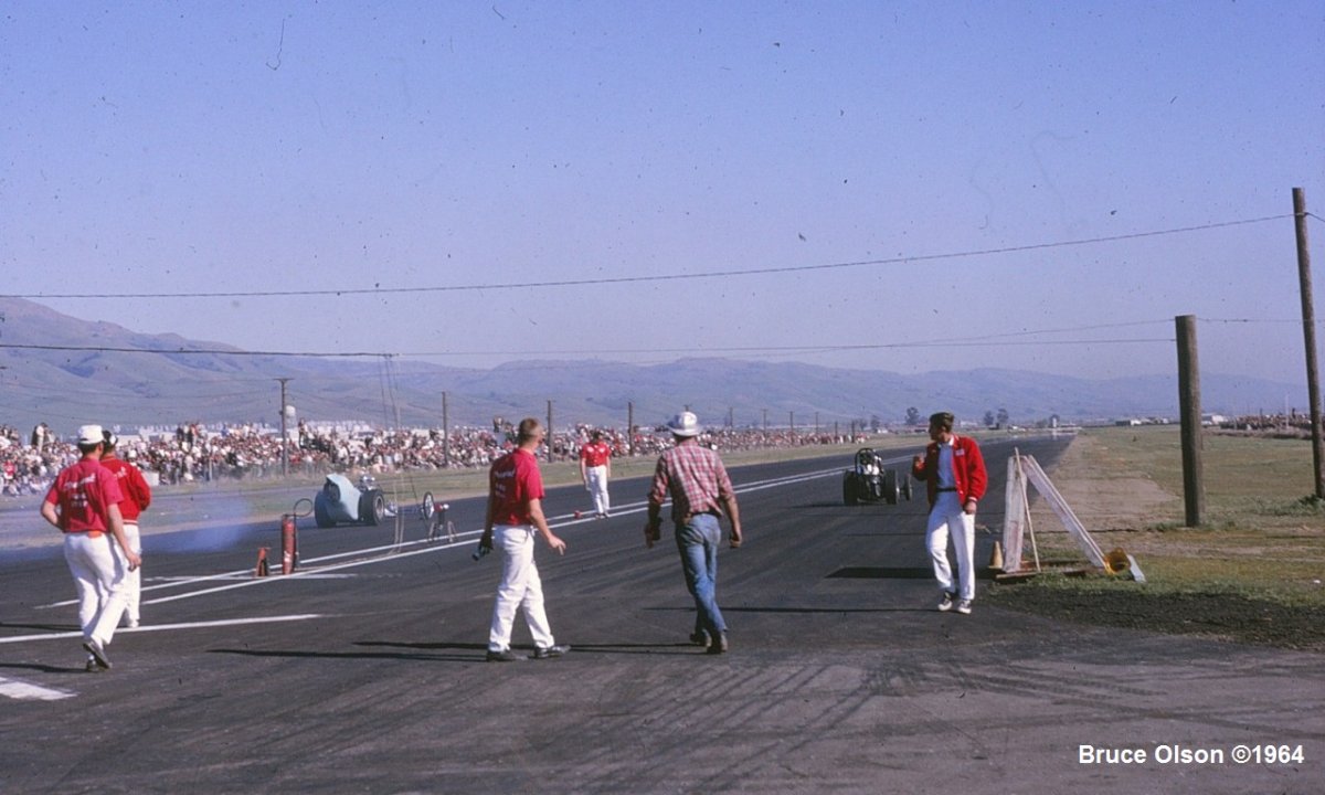 Fremont Drag Strip - March 1964 - Kodachrome 31.jpg