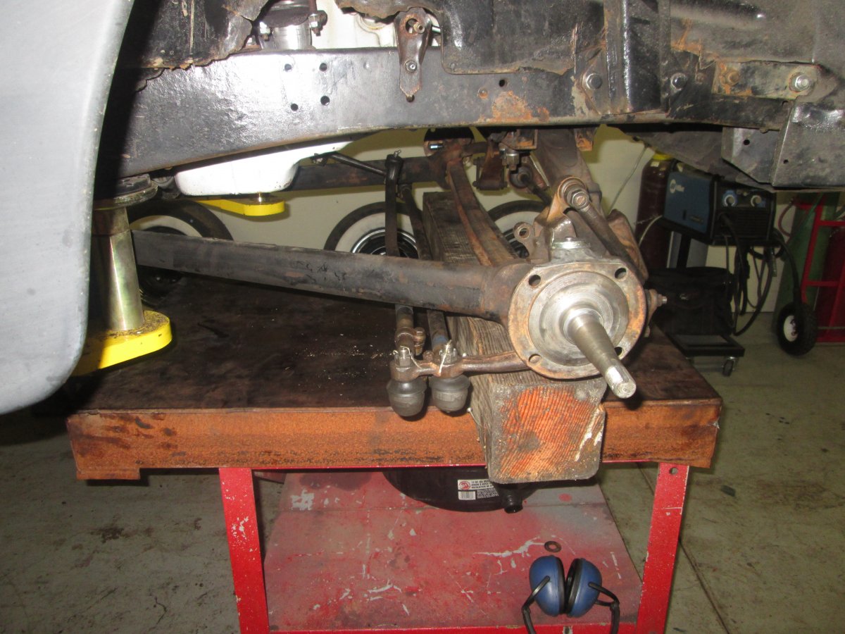 front lincoln brakes on 002.JPG