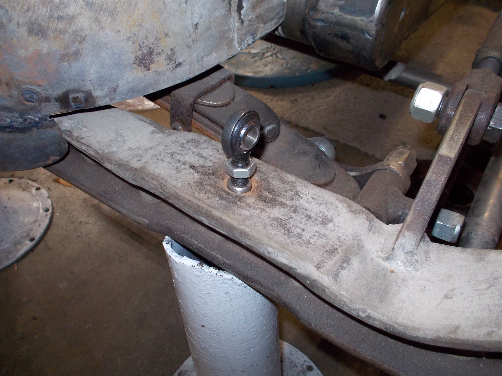 Front Shock 04.JPG
