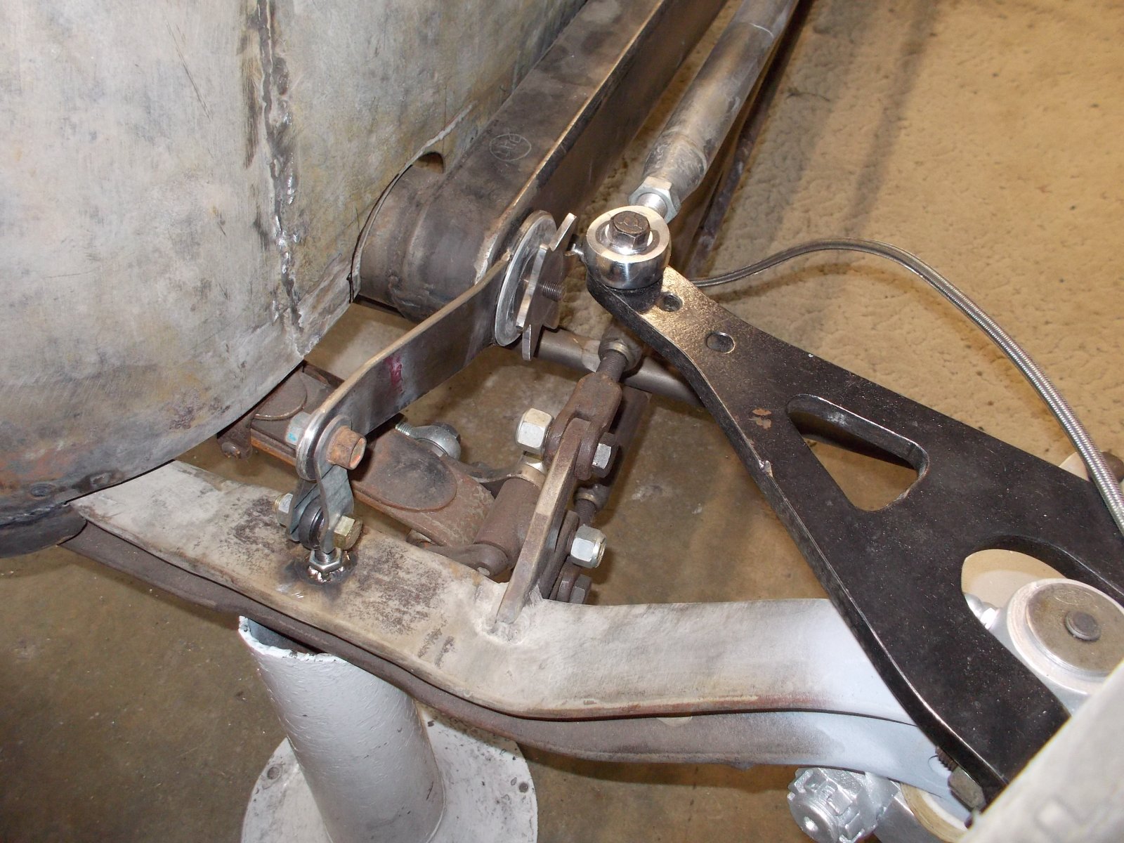 Front Shock 12.JPG