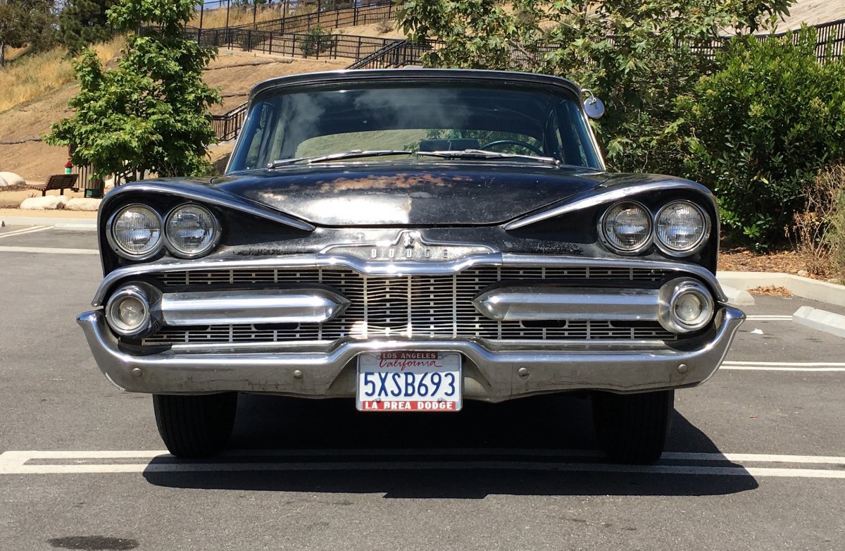 front view.jpg