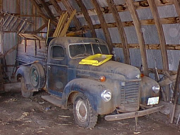 front_shed.jpg