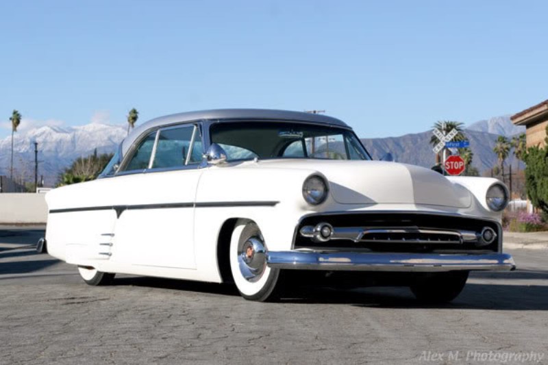 Gary Howard - 1954 Ford Victoria (owner Jimmie Vaughan).jpg