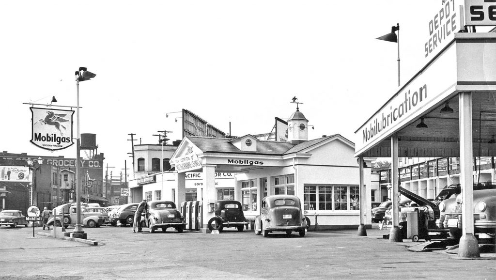gas16 Tacoma, Washington..jpg