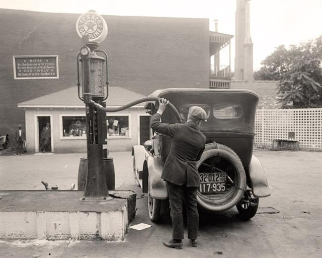 gas30.jpg