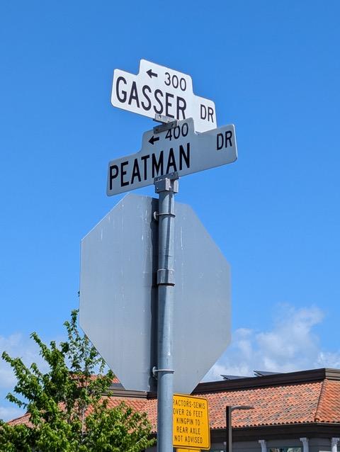 Gasser sign in Napa.jpg