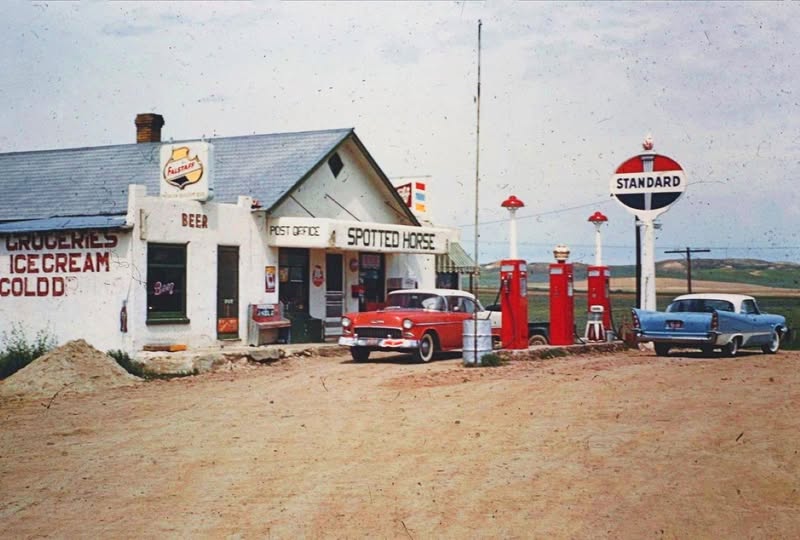 GasStd55chev.jpg