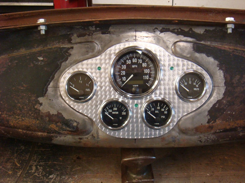 Gauge Panel - Copy.JPG