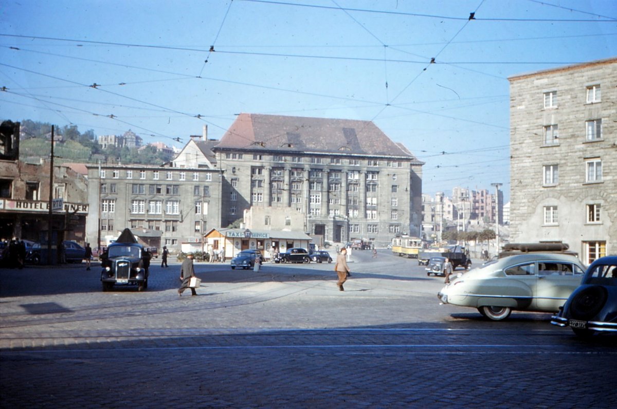 Germany Stuttgart Bahnhof 3.jpg