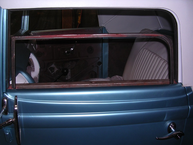 glass halfway up.jpg