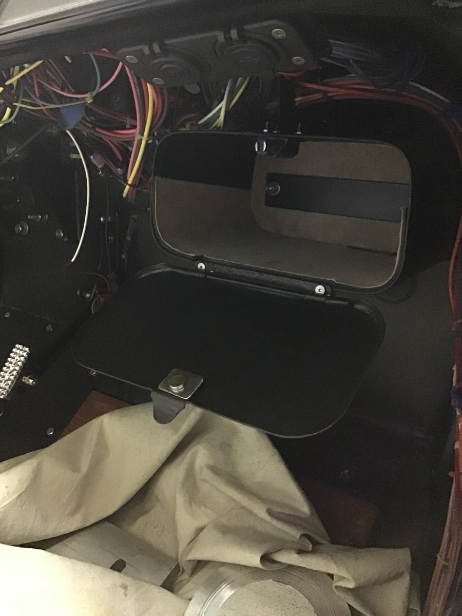 glovebox2.jpeg