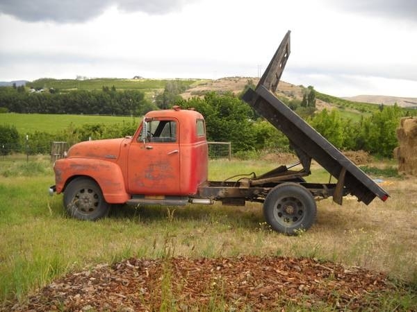 gmc dump bed.JPG