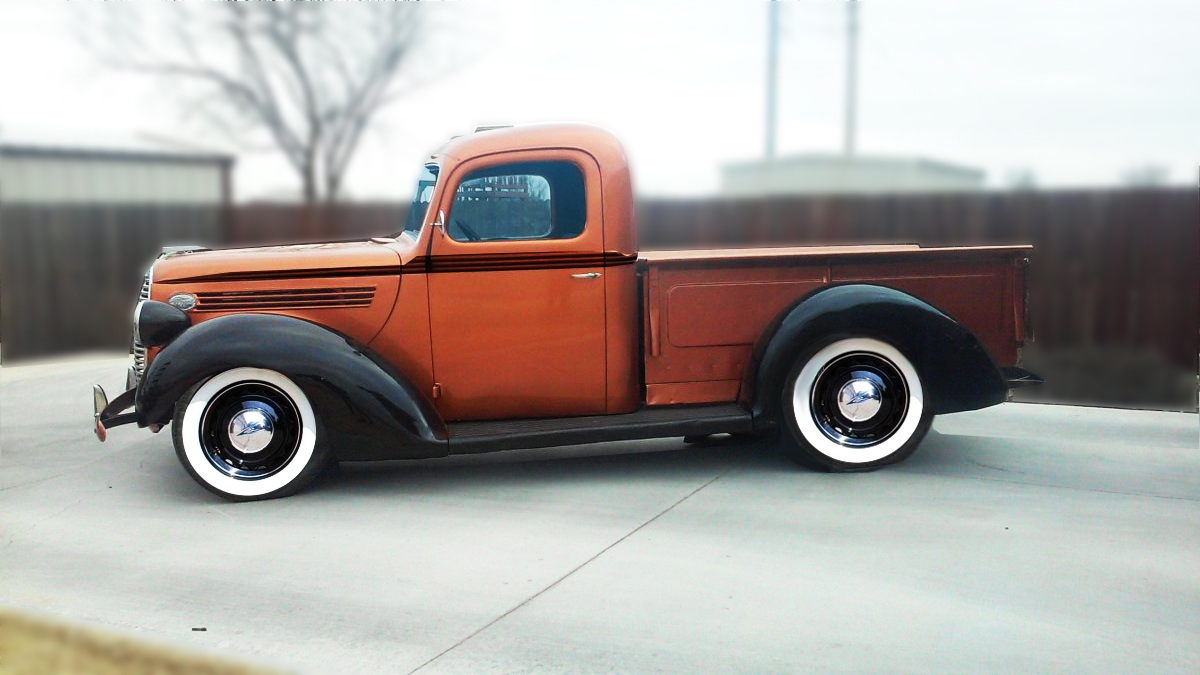 gold truck.jpg