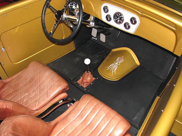 gold32chev 02.jpg