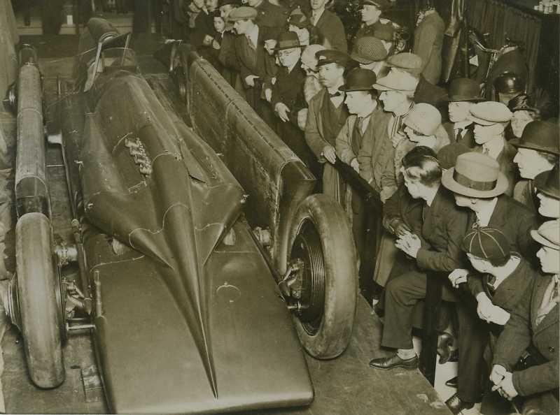 golden arrow.jpg