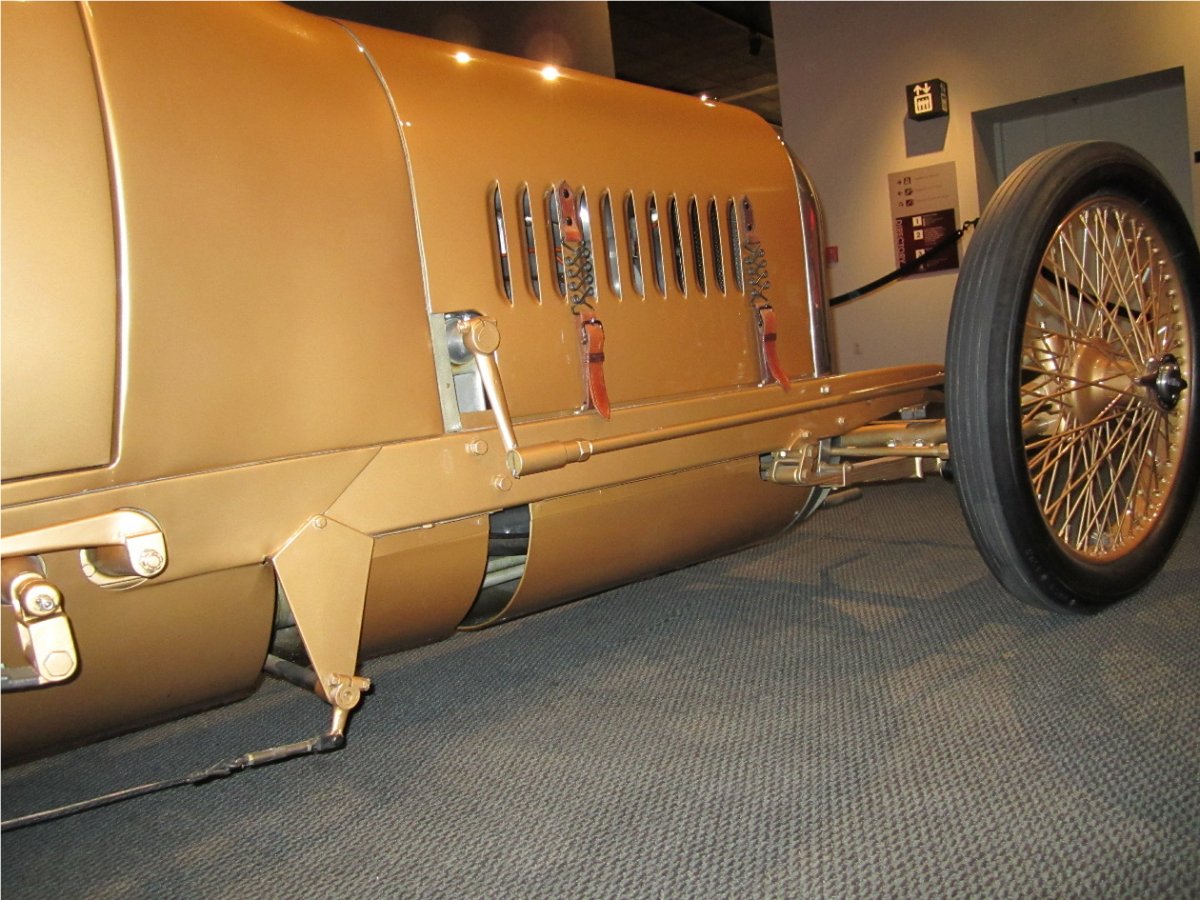 golden sub-8a.jpg