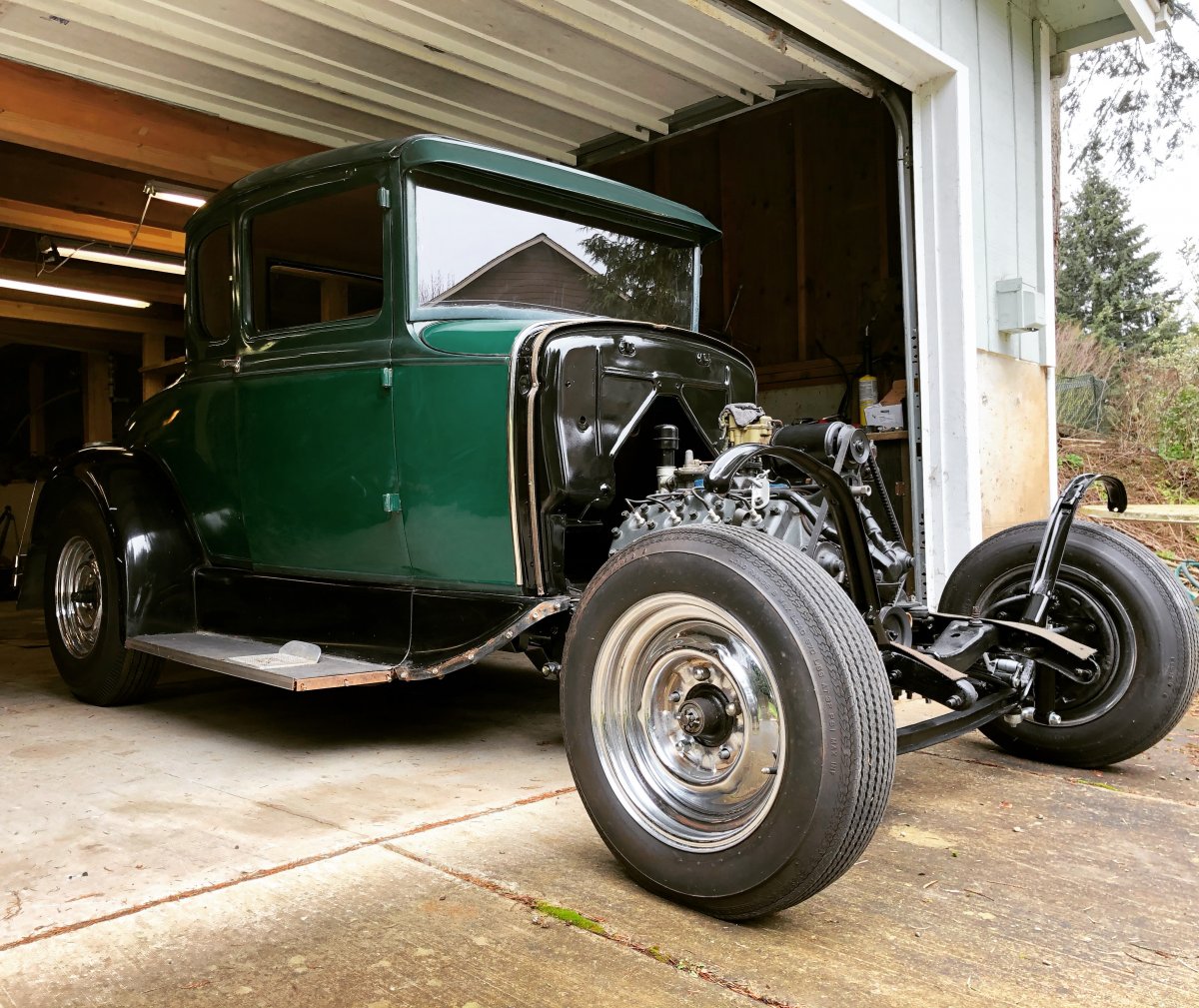green coupe.jpg