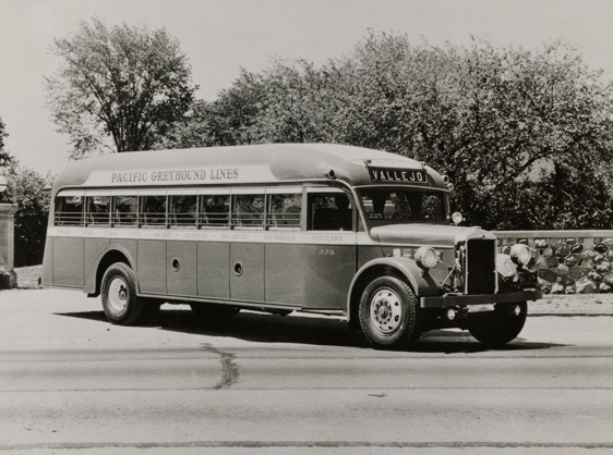 Greyhound 40s.jpe