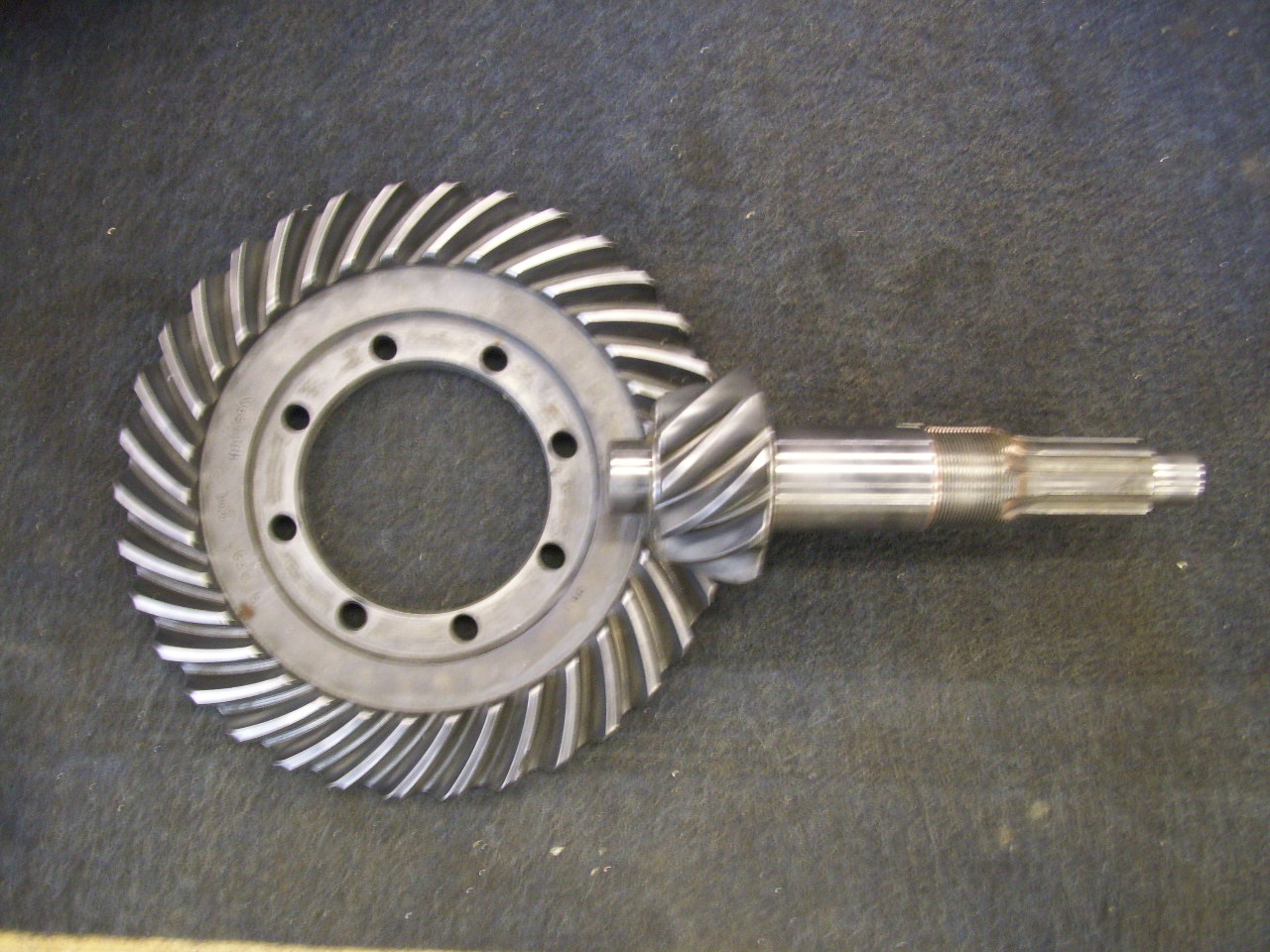 Halibrand V8 Ring & Pinion 1.JPG