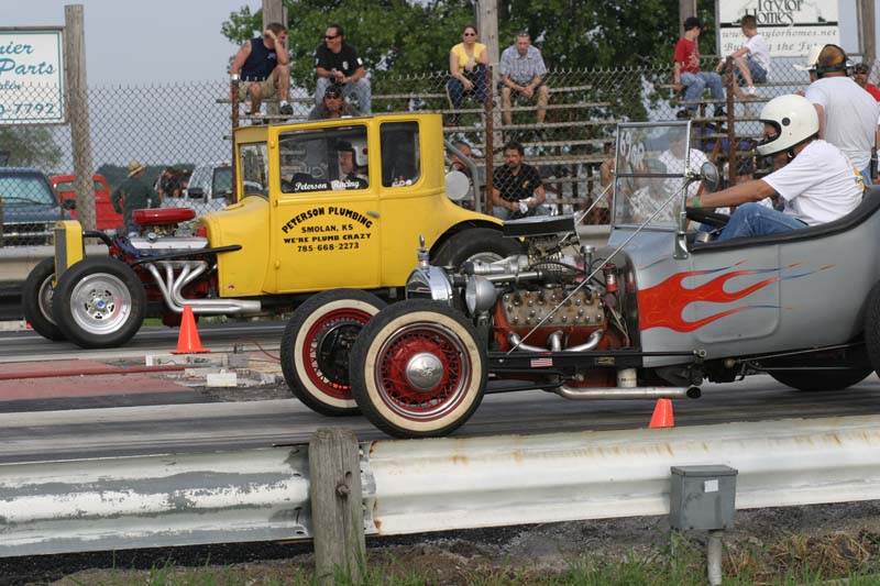 HAMB Drags '05 lined up.jpg