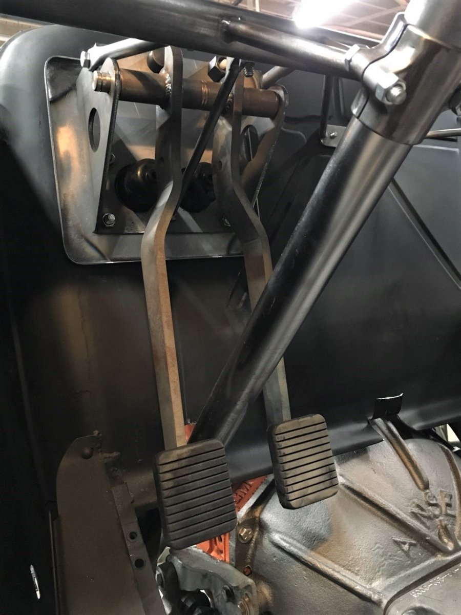 Hanging Pedals Installed With Reinforcement Plate and Tie Rods.jpg