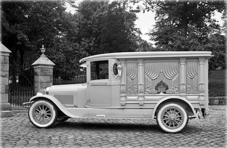 hanlonlincolnhearse1924asldjfapo0eu9fljasd_465_302_int.jpeg
