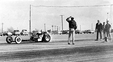 Harold Bettes hits the strip in 1961 in his first digger. Photo thanks to Harold Bettes.jpg