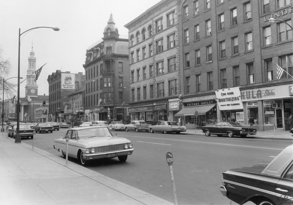 HartfordCT1960s_01_3000.jpg