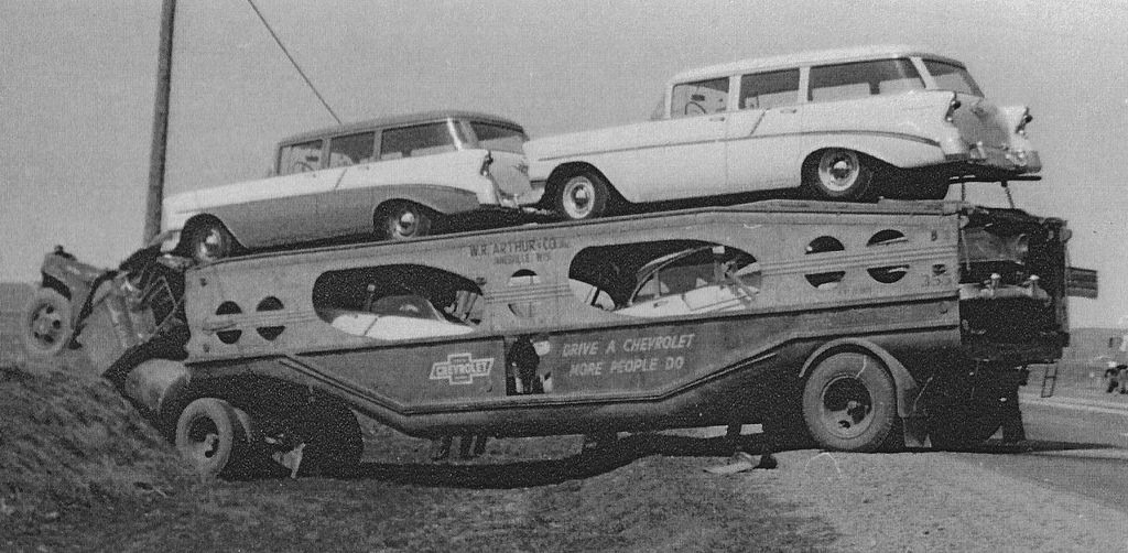 Haulercrash56_zpspi5dynlu.jpg